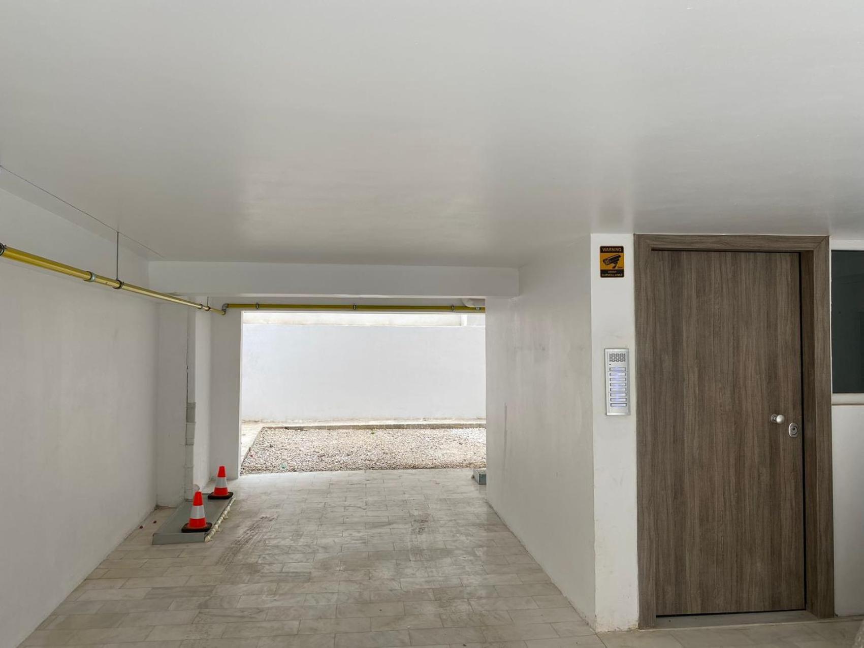 Apartment Walk Into Dream Of Acropolis 10